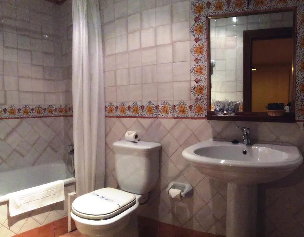 Hotel Rural Pepe Alvarez Тревелес