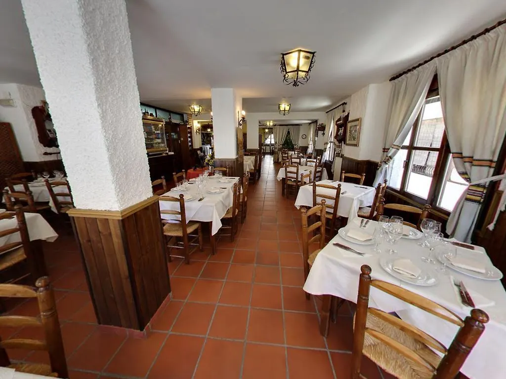 Hotel Rural Pepe Alvarez Тревелес